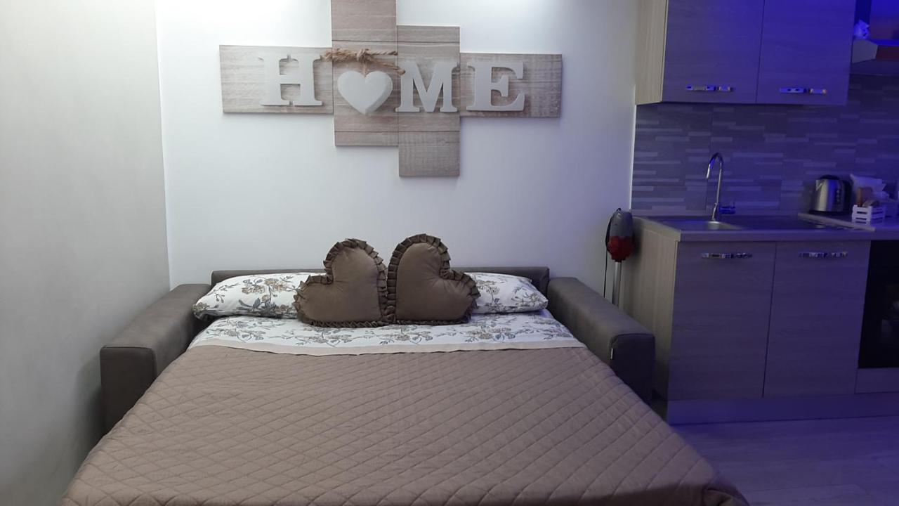 Dimora Dei Veneziani Bed and Breakfast Bari Exteriör bild